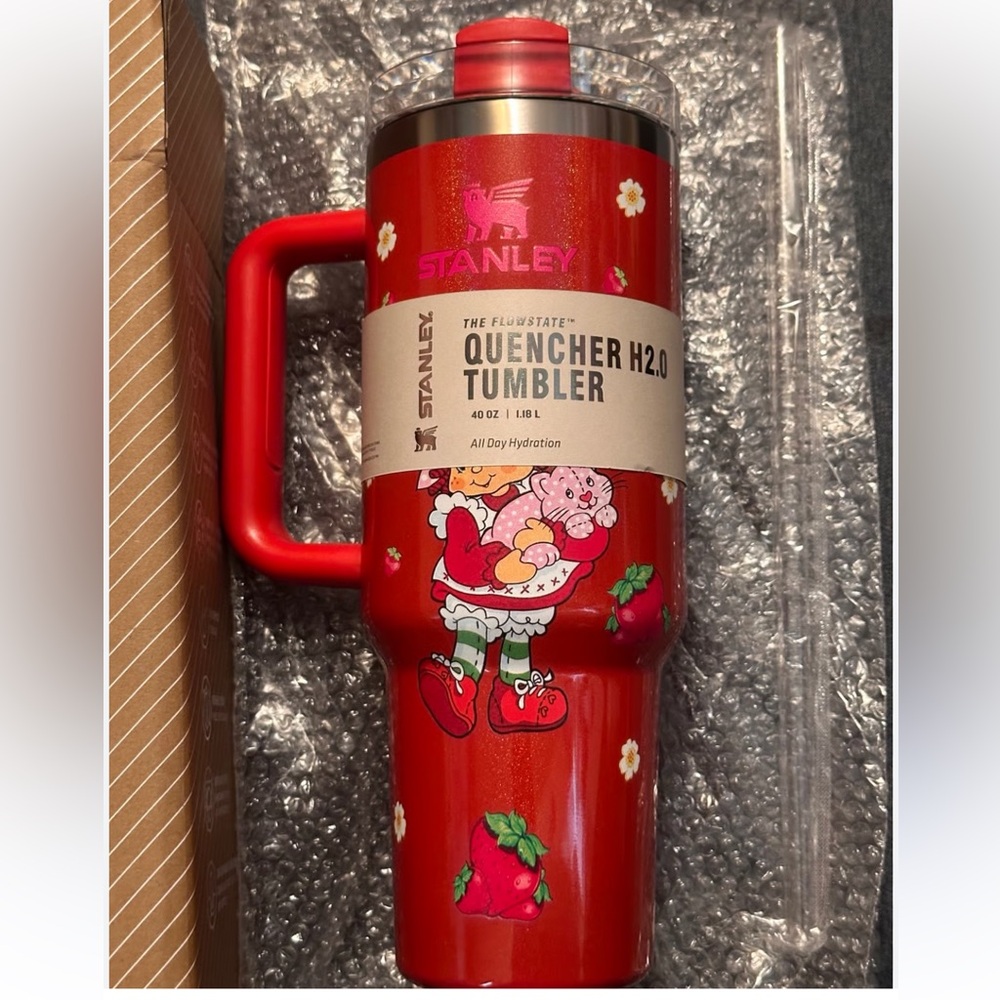 Strawberry Shortcake x Stanley quencher water bottle cup loveshackfancy - Picture 2 of 5